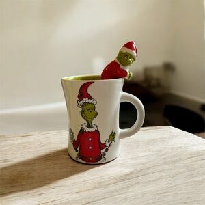 Grinch Christmas Mug with leaning Grinch 14oz